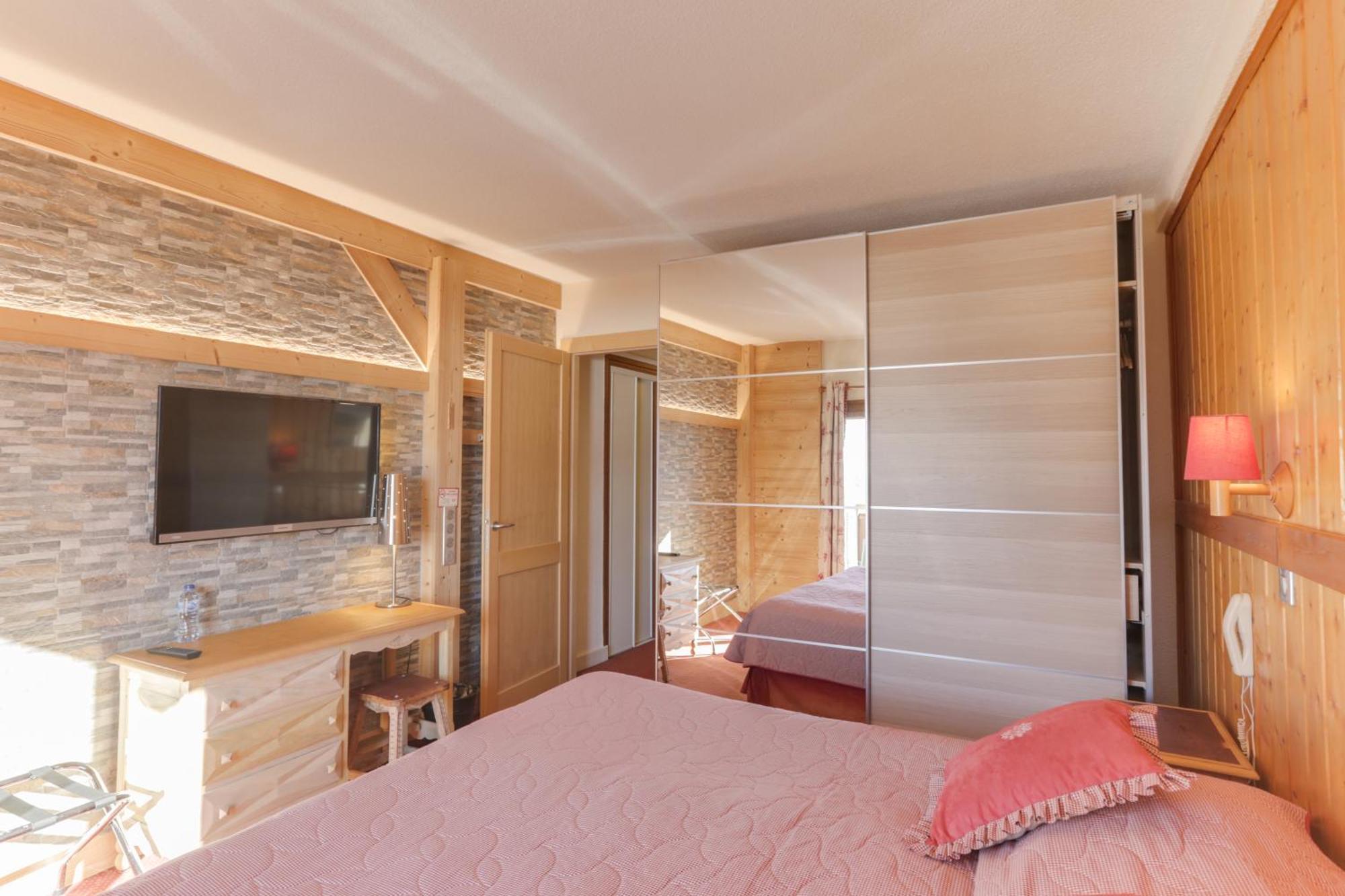 Le Castillan Alpe d'Huez Zewnętrze zdjęcie